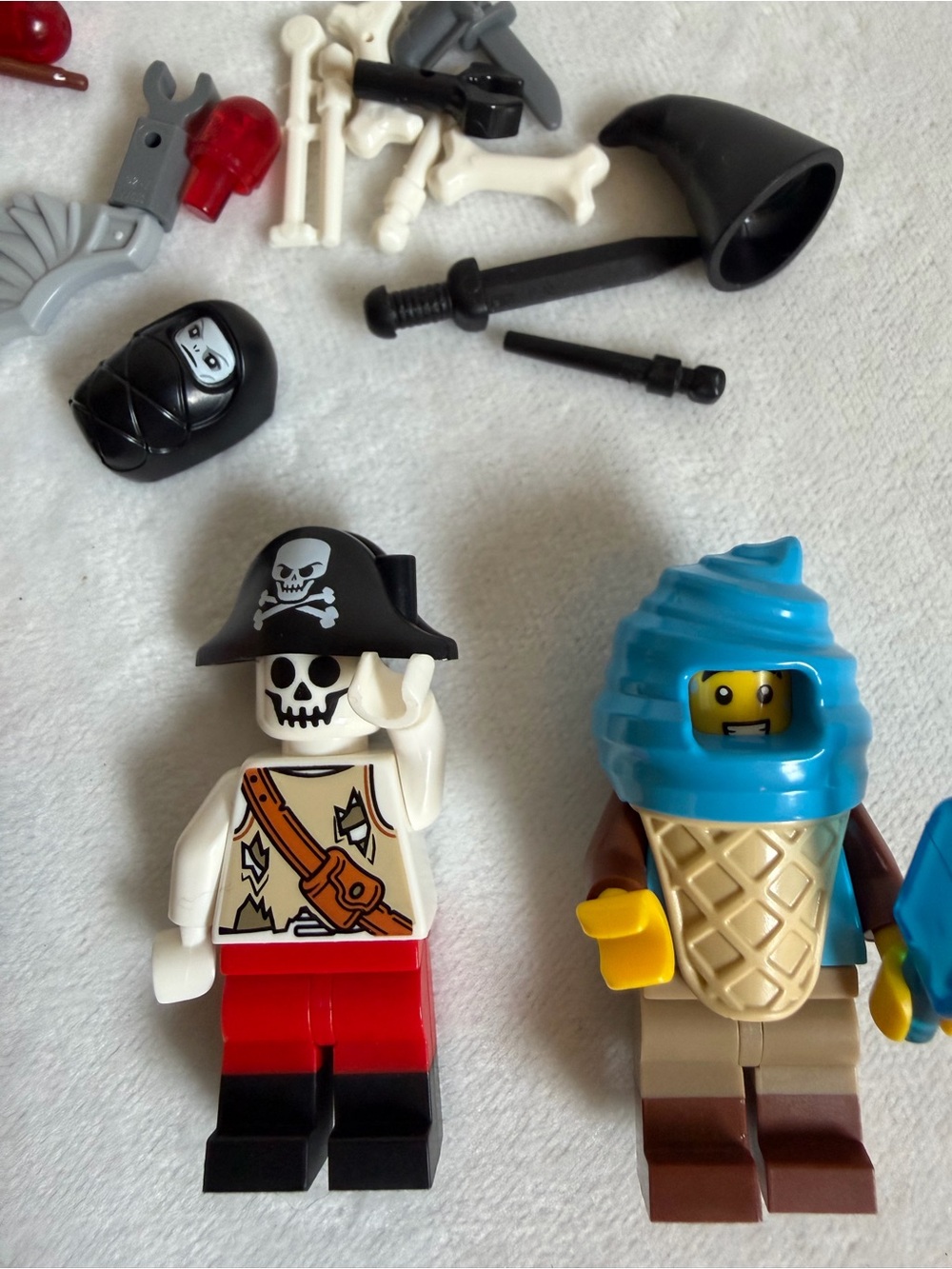 Lego - Picture 4 of 8